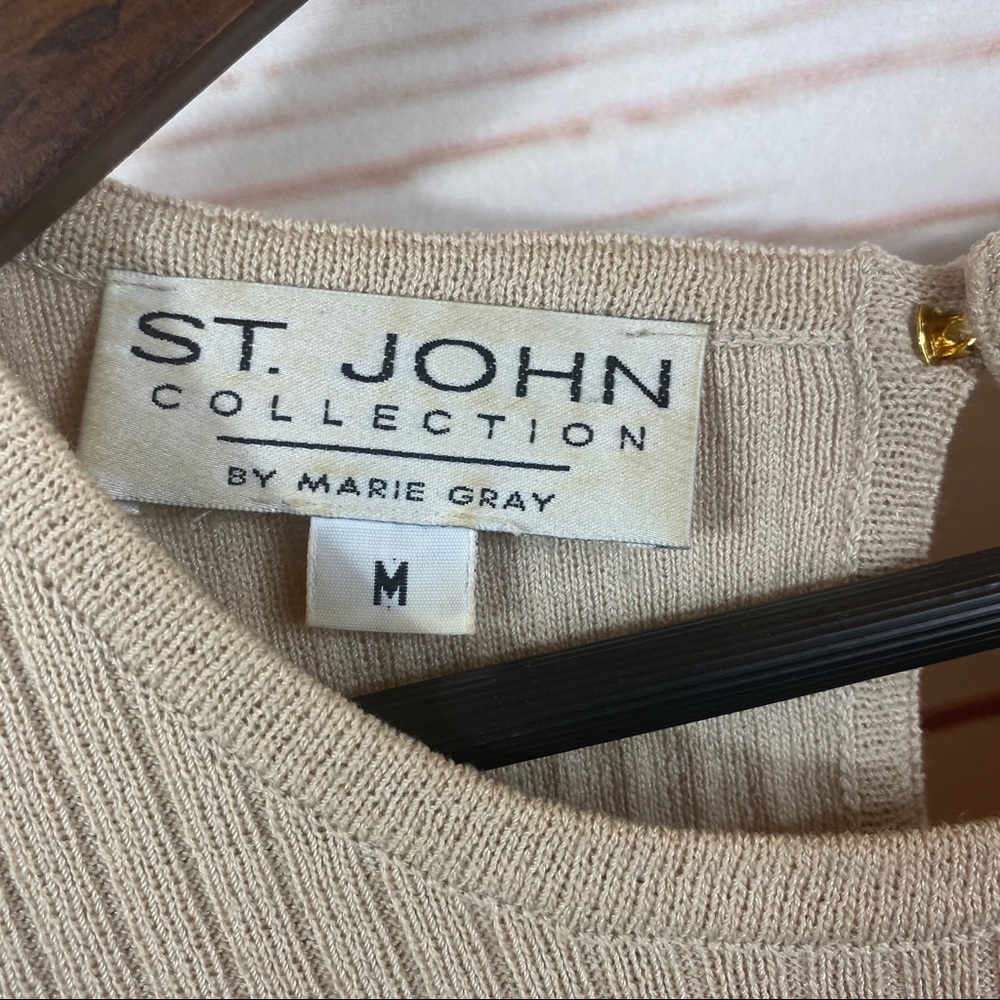 St.John Collection Ribbed Sleeveless Top - Picture 3 of 4